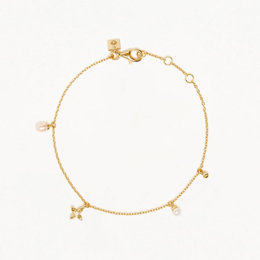 Jewellery BY CHARLOTTE | Live In Peace Bracelet Gold