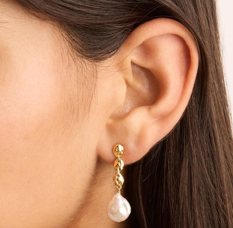 Jewellery BY CHARLOTTE | Grow With Grace Pearl Earrings - Gold